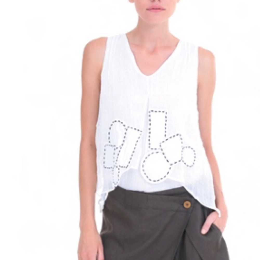 NWT - Geometric Layered Top